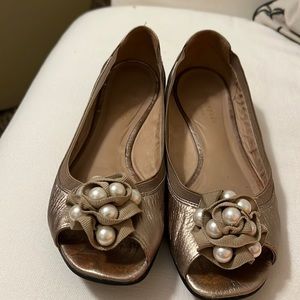 Women’s embellished ballet flats